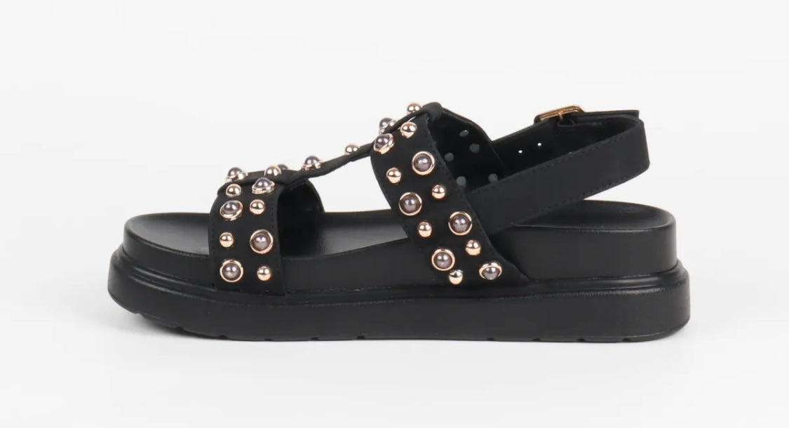 Chunky Black Sandal with Pearl Studs