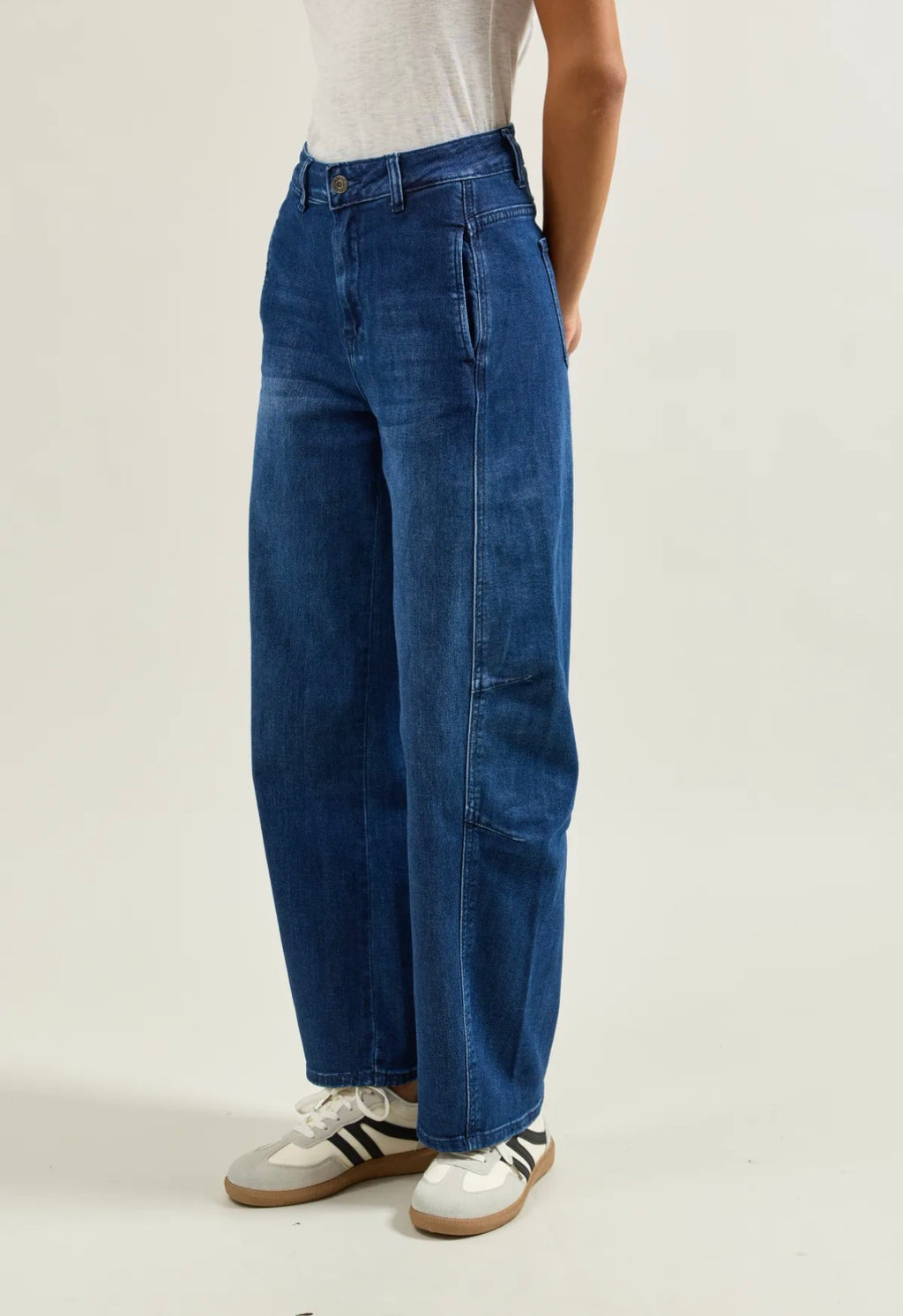 The Barrel Jean