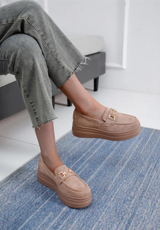 Chunky loafer